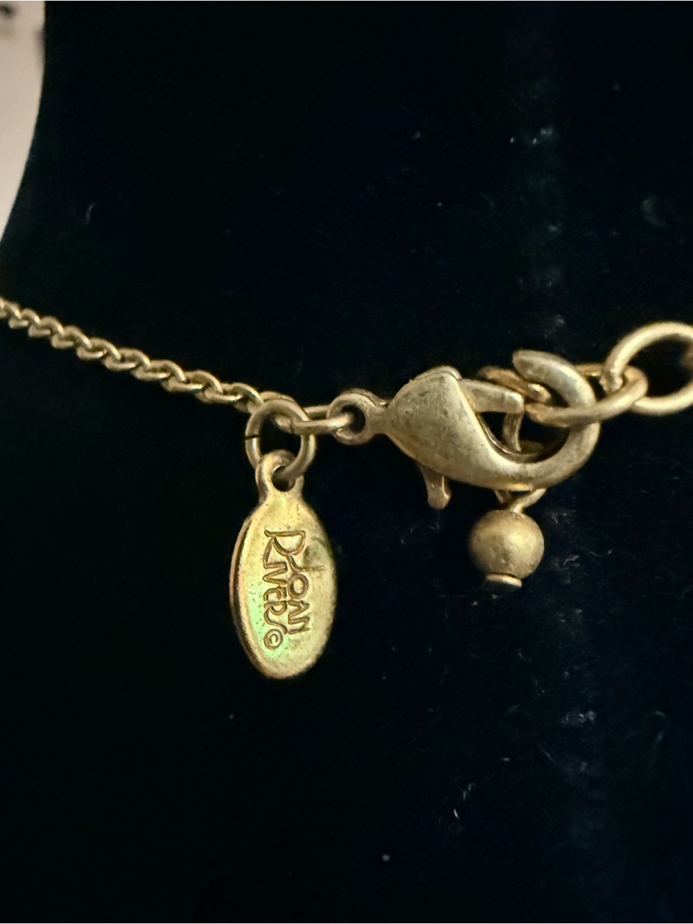 Vintage Joan rivers Gold tone Necklace with Red White and Blue Striped Pendant - Picture 3 of 5